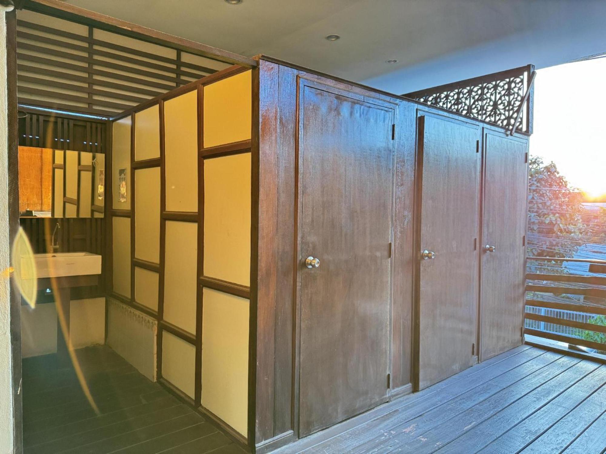 Collection O Bupamontra Chiangmai Hotel Chiang Mai Exterior photo